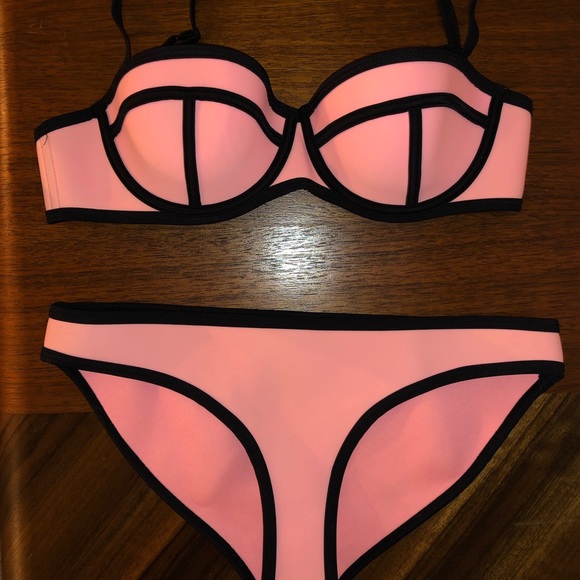 triangl bikini set